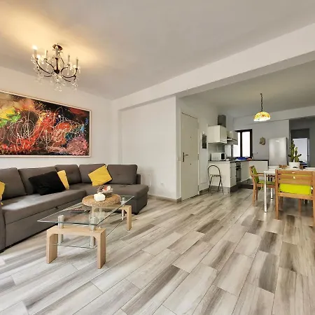 7 Esquivel Apartamento